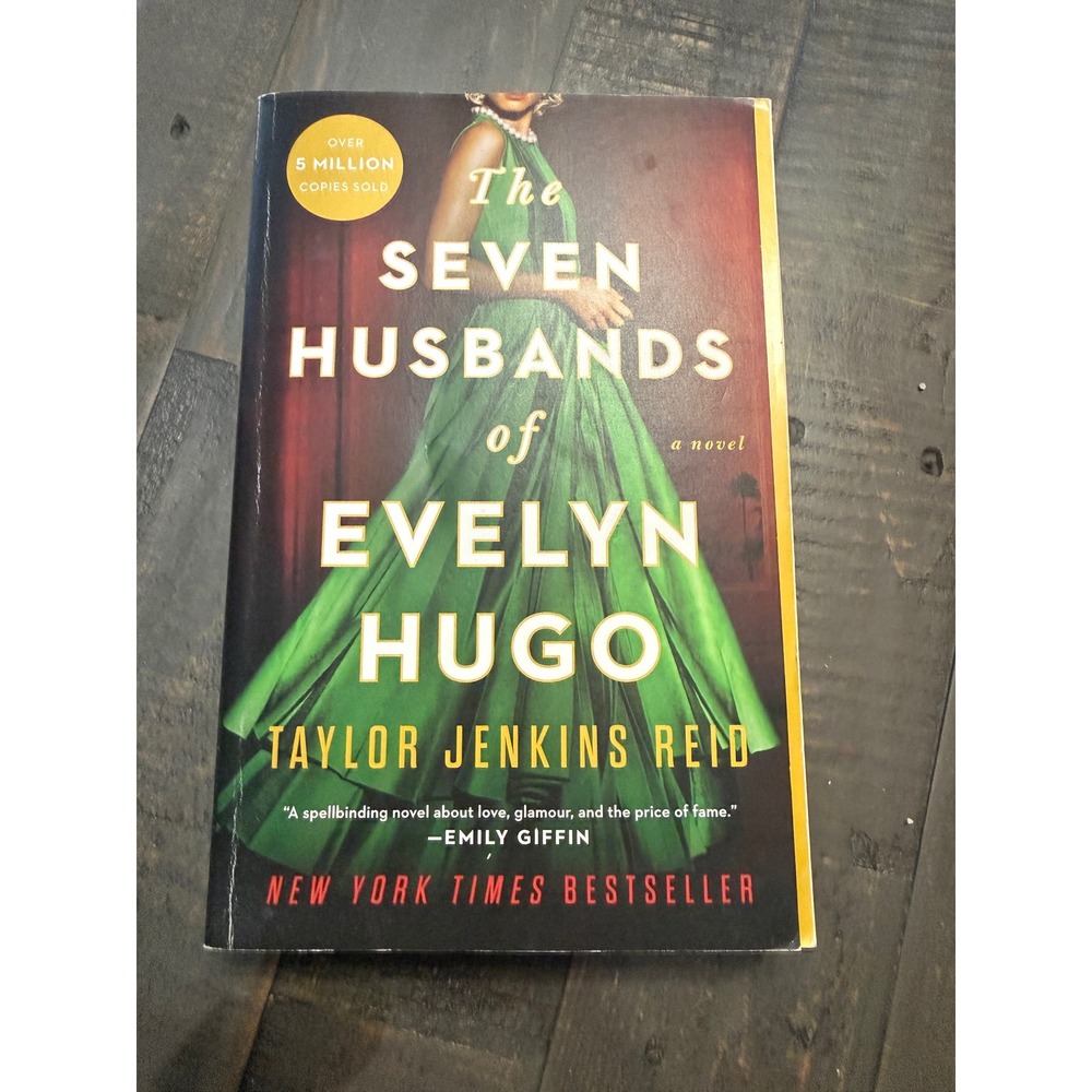 The Seven Husbands of‎ Evelyn Hugo by Taylor Jenkins Reid Fiction Novel